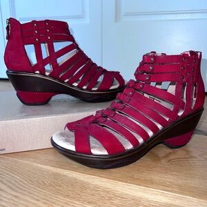 Jambu Sugar Sport Wedge red gladiator sandals - Size 6.5 / 7